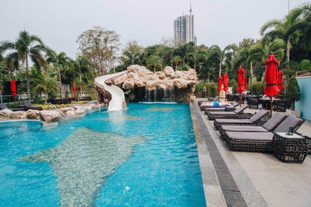 Sea View Residence By JeabfacilitiesSwimming Pool Outdoor2