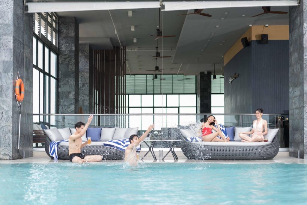 Brighton Grand Hotel PattayafacilitiesSwimming Pool Outdoor14