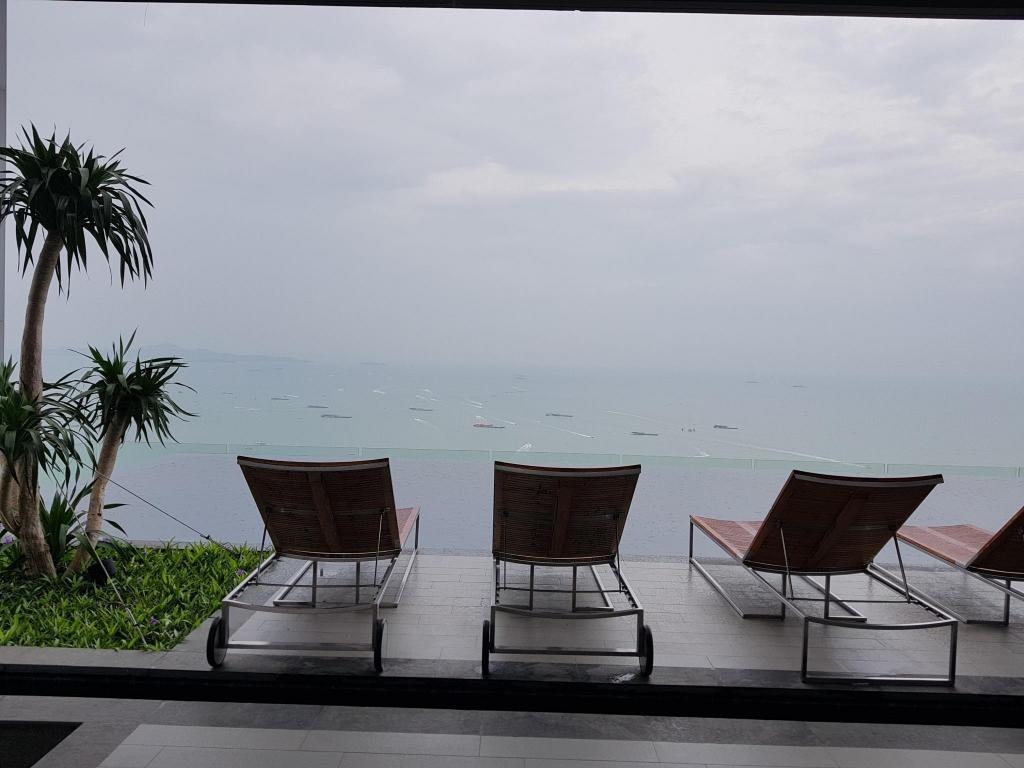 1BR Downtown Centric Sea By Pattaya HolidaypropertyviewsView11