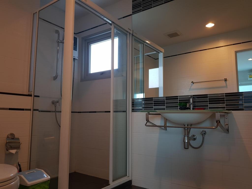1BR Downtown Centric Sea By Pattaya Holidayfacilitiesfacilities Image 88