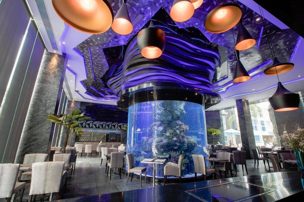 Centara Avenue Residence By Pattaya Holidaydiningdining Image 44