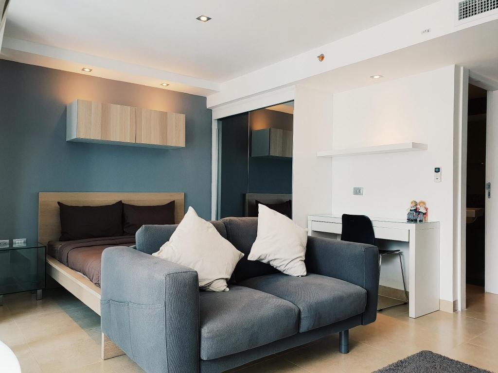 Centara Avenue Residence By Pattaya Holidayroomsrooms Image 11