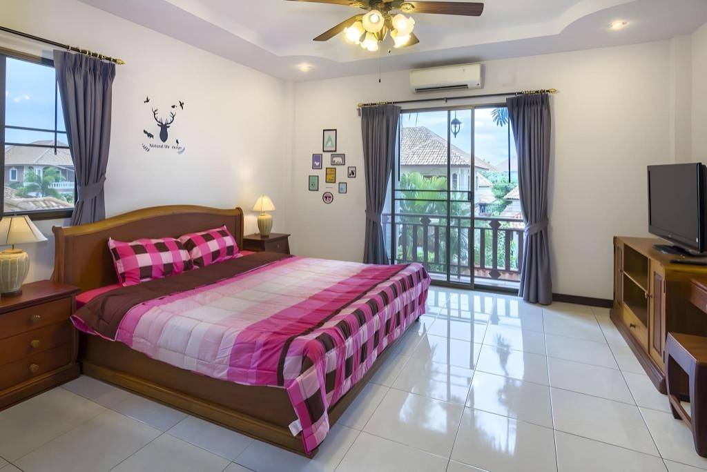 Villa Uranusroomsrooms Image 22