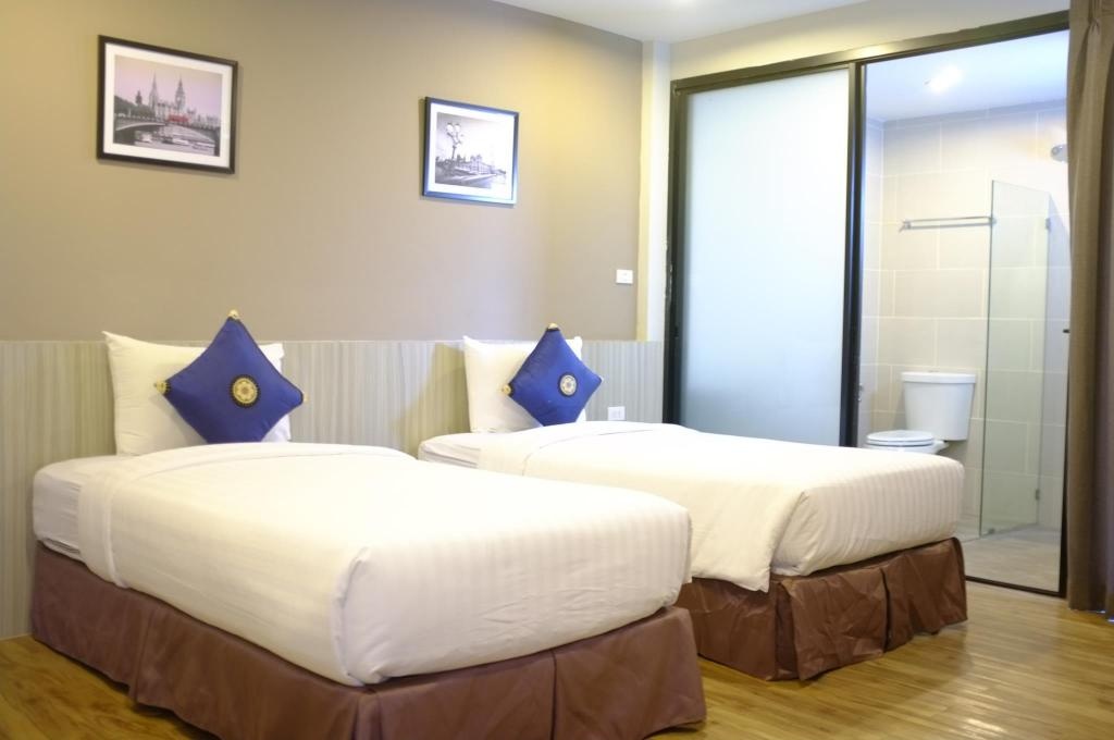 The Perfect North Pattaya HotelroomsPremier Room Guestroom5