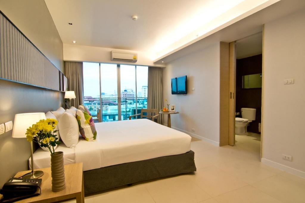 The Sun Xclusive HotelroomsDeluxe Double Room Guestroom12