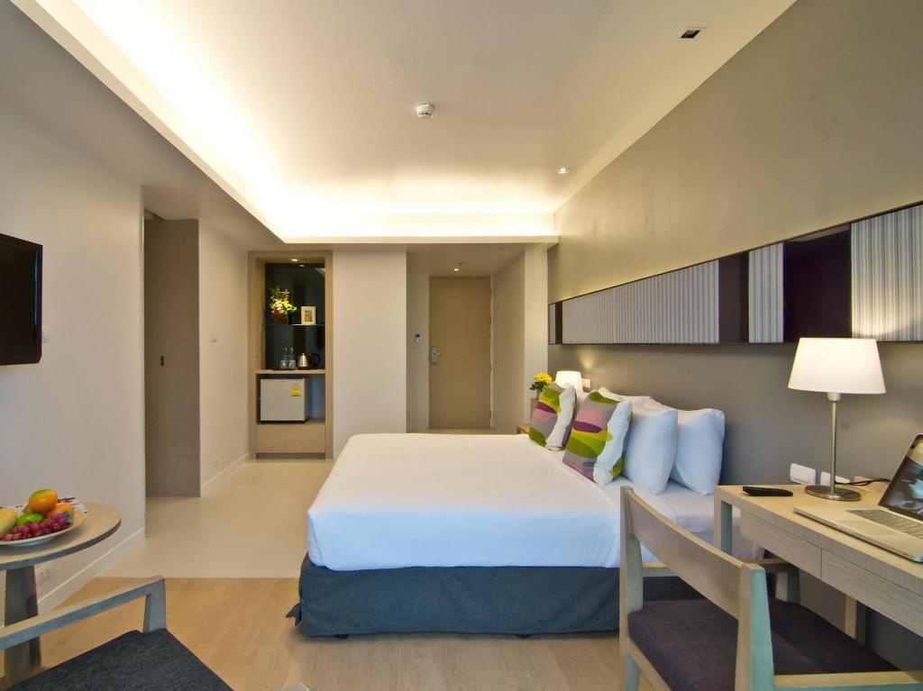The Sun Xclusive HotelroomsDeluxe Triple Guestroom5