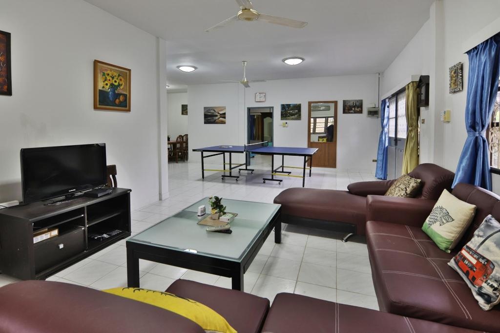Villa Of Thronesroomsrooms Image 11