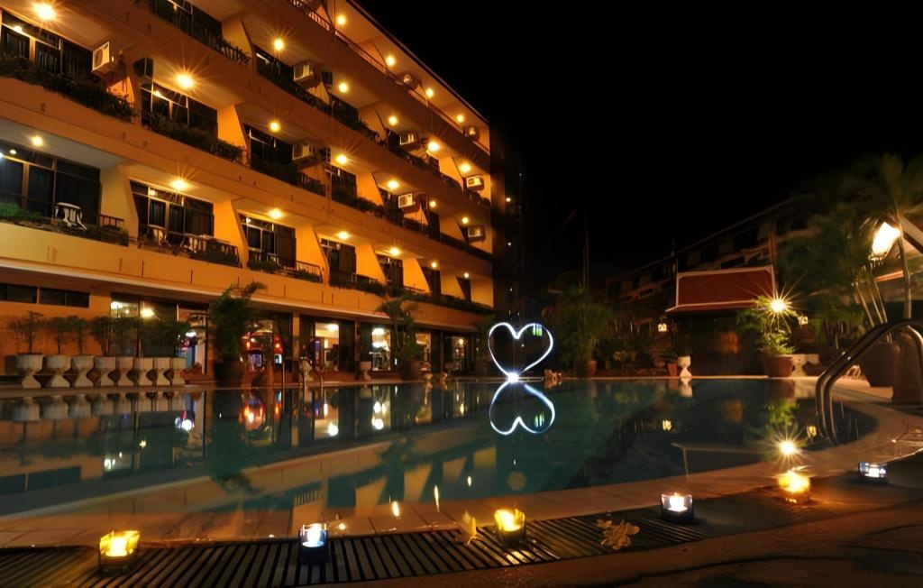 Suppamitr Villa HotelpropertyviewsExterior View7