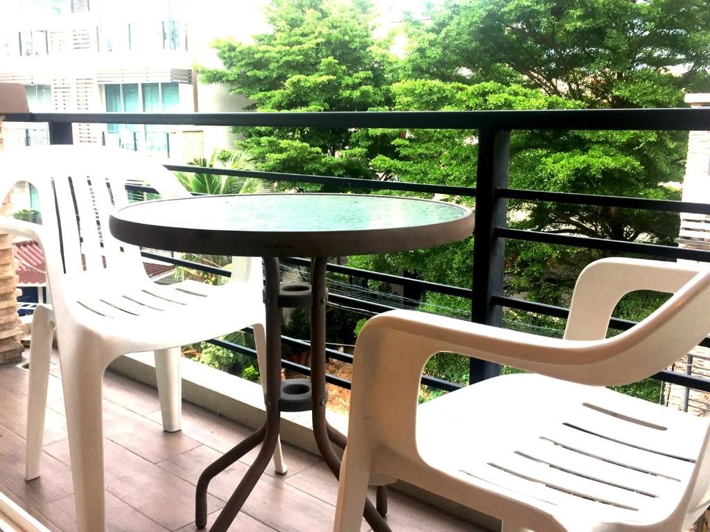 Access Inn PattayafacilitiesBalconyterrace4