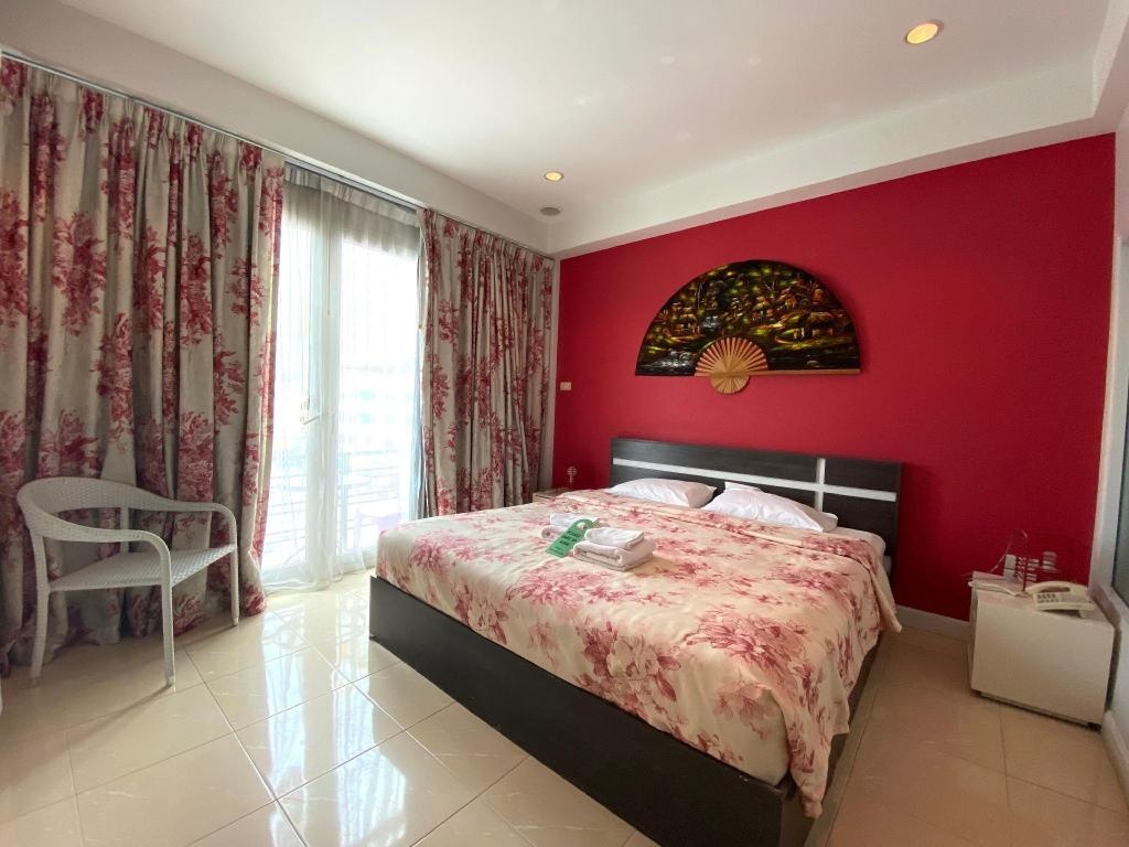 Access Inn PattayaroomsDeluxe Double Room Room Plan23