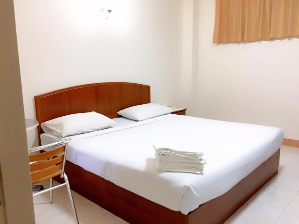 PS Apartment D XpressroomsStandard Economy Bed1