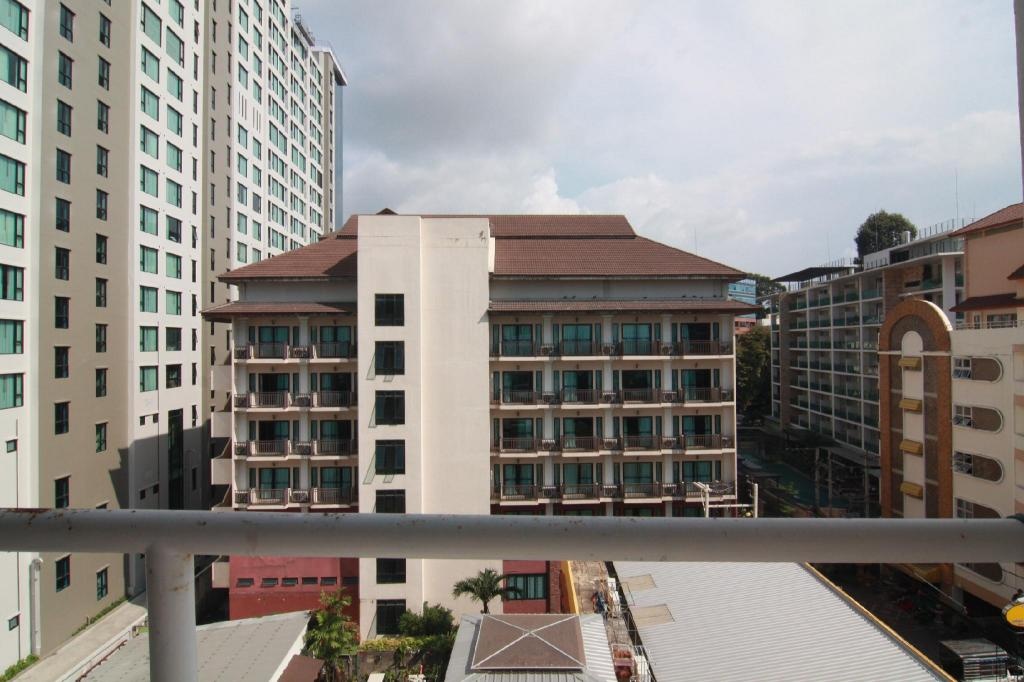 Pattaya Tower Room 604propertyviewsExterior View8