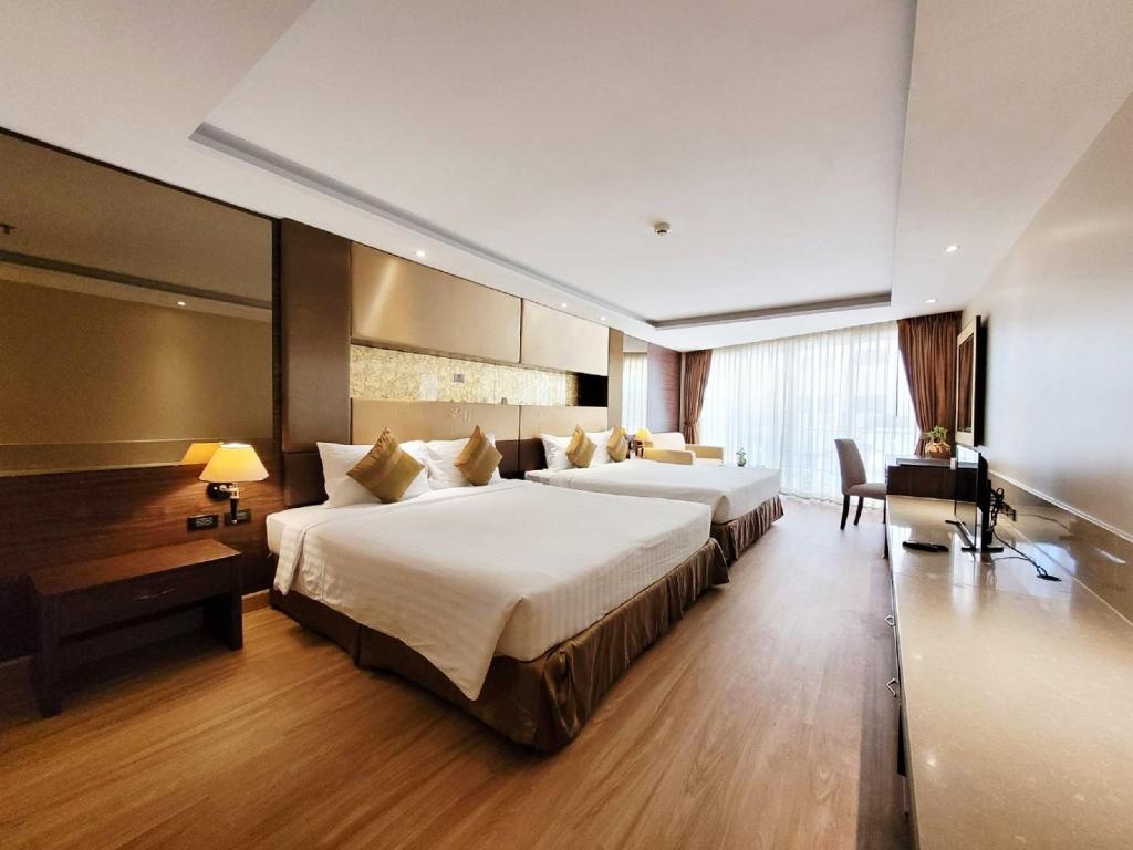 Nova Gold HotelroomsGrand Deluxe Family Room Bed5