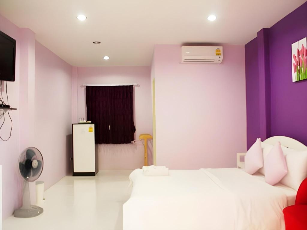 Barberry At Koh Larn HotelroomsStandard Sea View1
