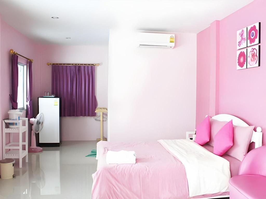 Barberry At Koh Larn HotelroomsStandard Sea View3