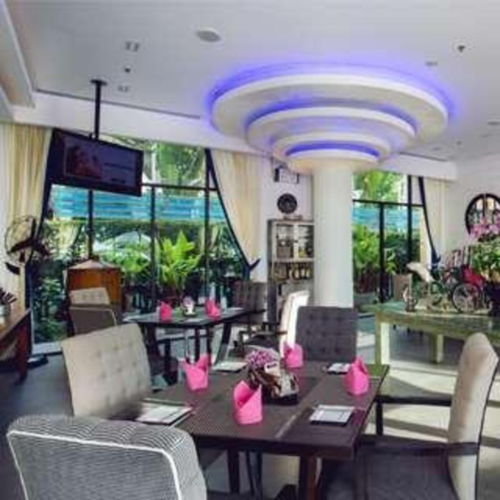 Wave HoteldiningRestaurant29