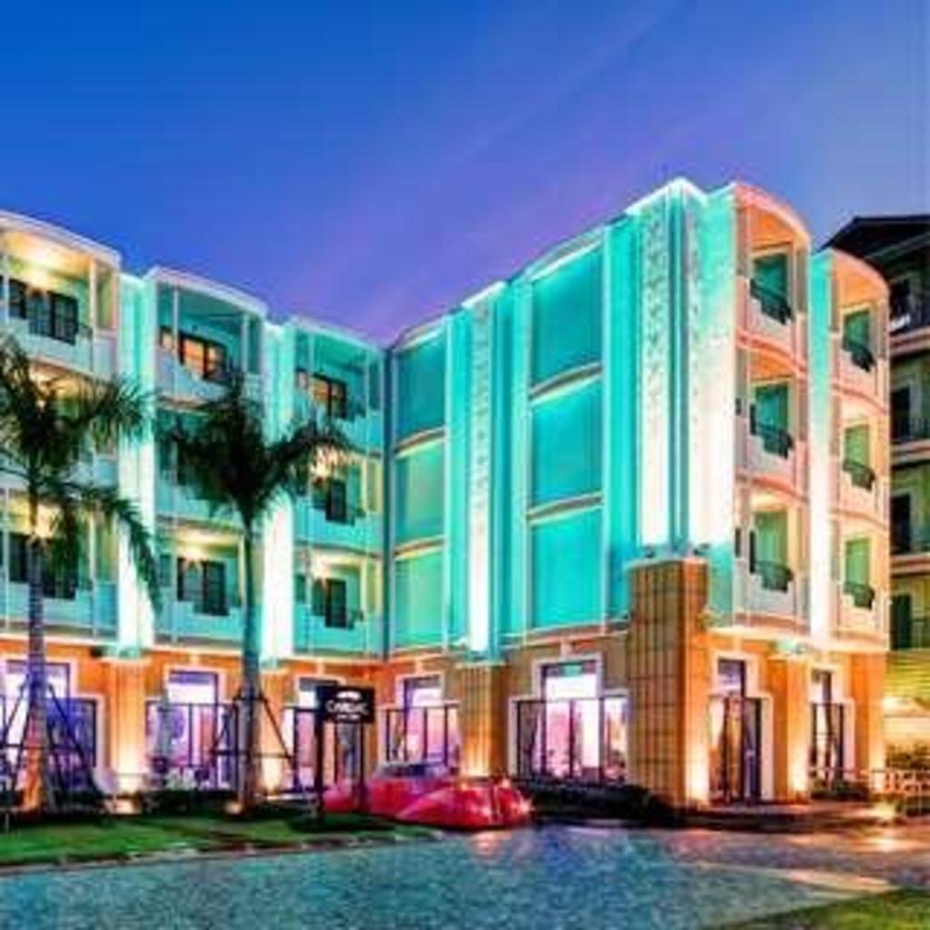 Wave HotelpropertyviewsExterior View15