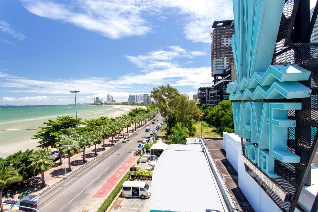 Wave HotelpropertyviewsView14