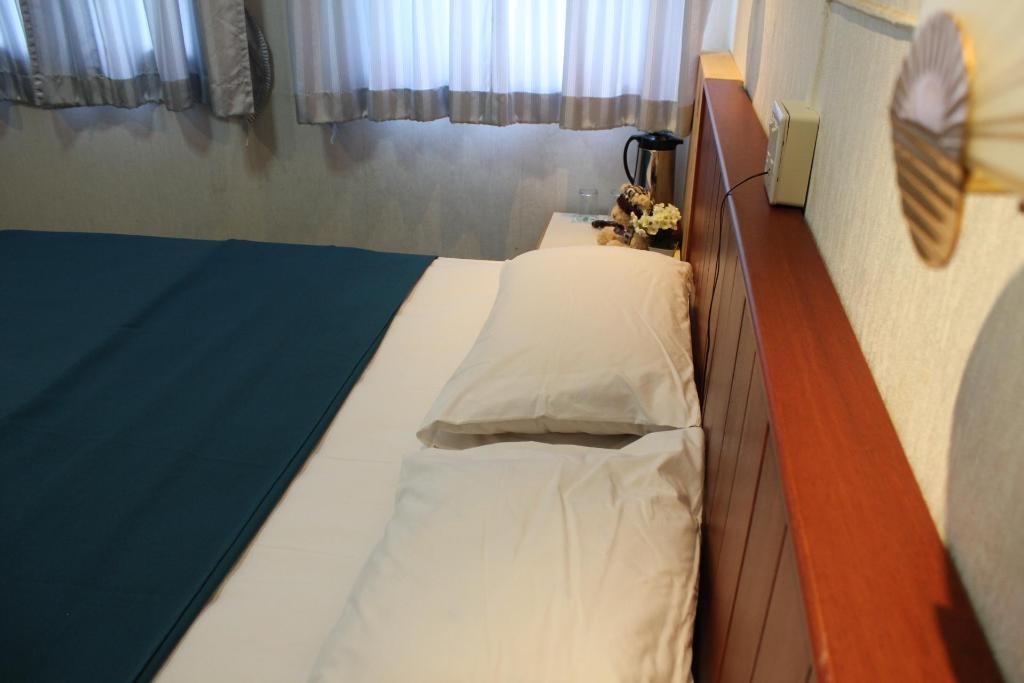Mahatai Pattaya Hotel Conventionroomsrooms Image 2222