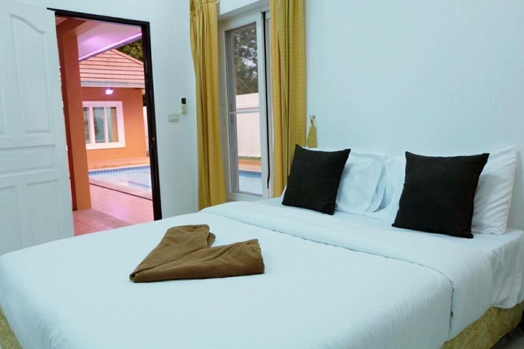 The Pool House Pattaya No2 14 Adults 5 BedroomfacilitiesBedroom24