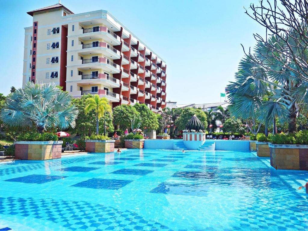 Lek VillafacilitiesSwimming Pool5