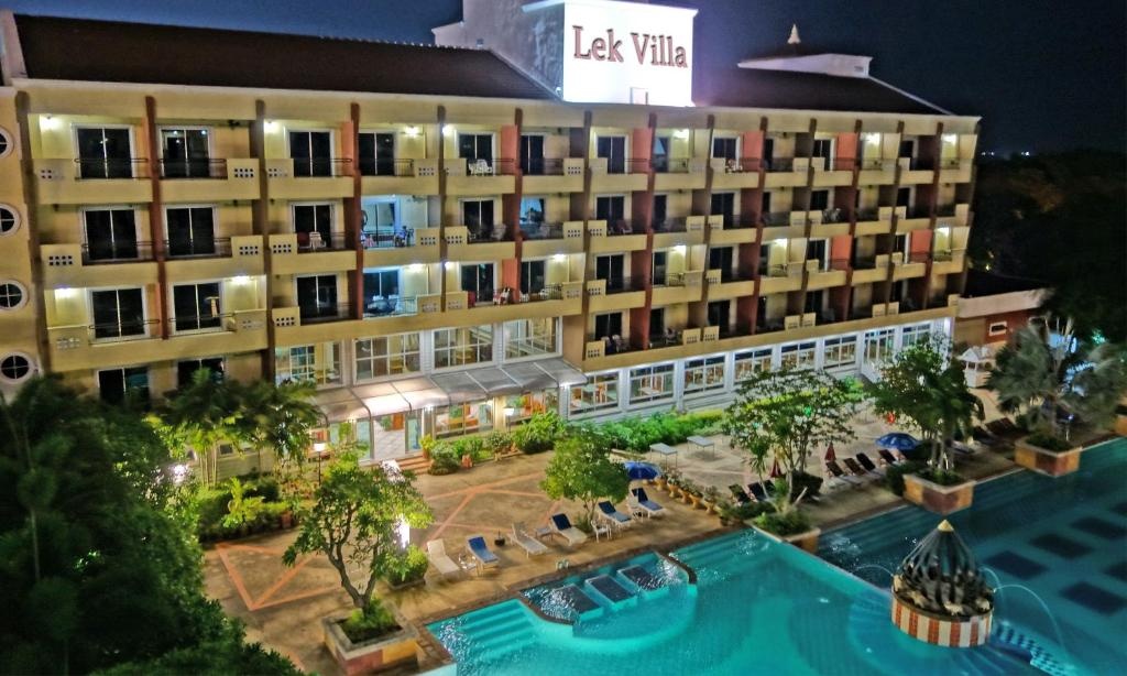 Lek VillapropertyviewsExterior View3