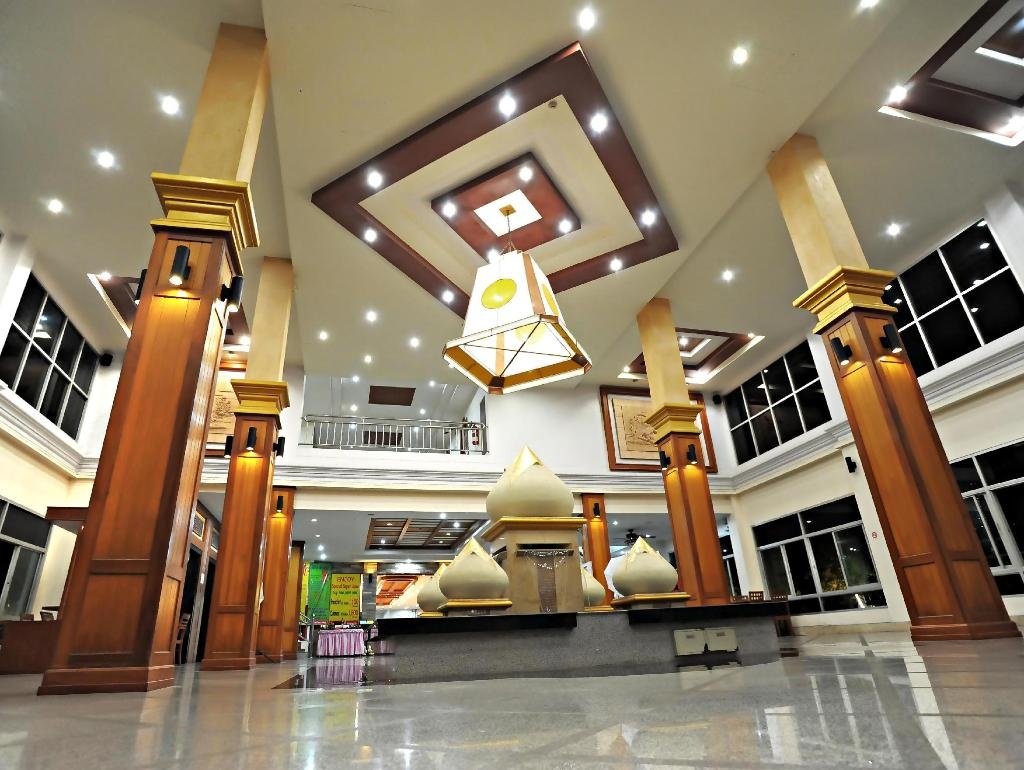 Lek VillapropertyviewsReception13