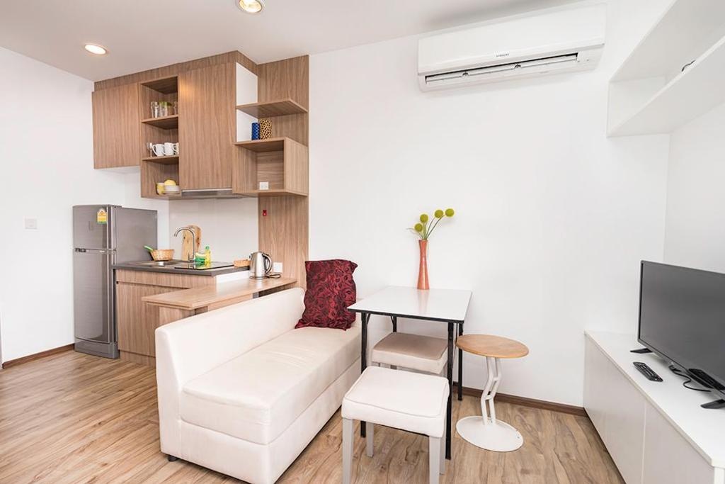 TreeTops Fully Furnised New Studio With City Viewroomsrooms Image 11