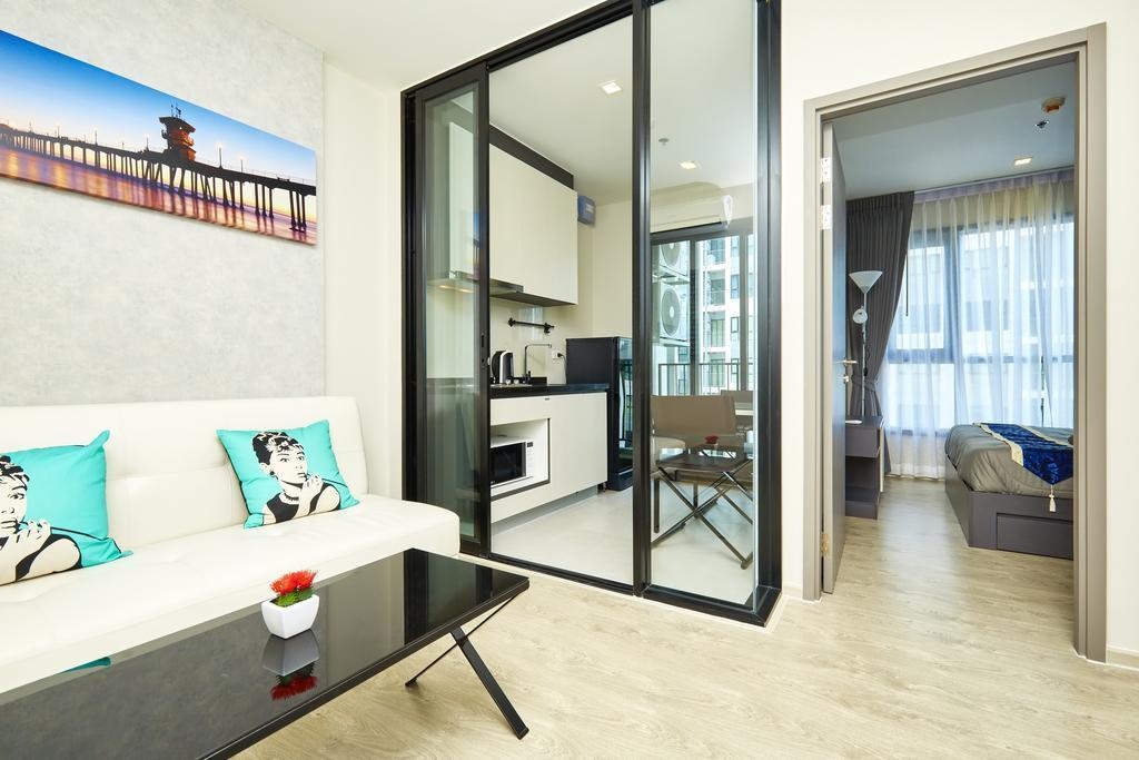 SEA VIEW DOWNTOWN LUX CHIC CONDO PATTAYA BEACHroomsrooms Image 33