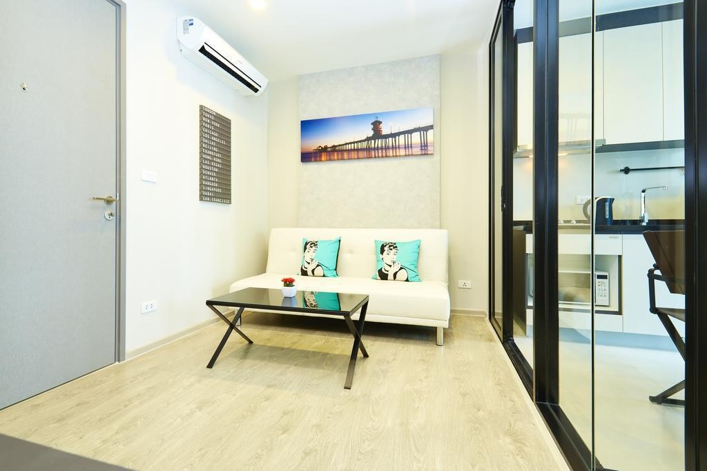 SEA VIEW DOWNTOWN LUX CHIC CONDO PATTAYA BEACHroomsrooms Image 99