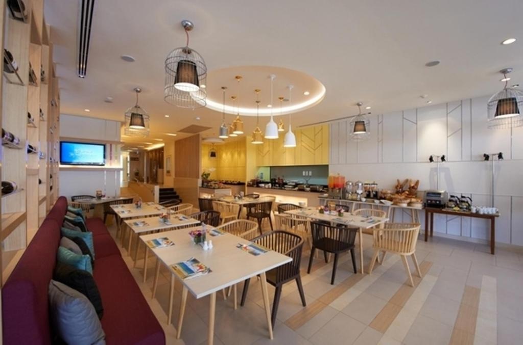 Pattaya Sea View HoteldiningRestaurant18
