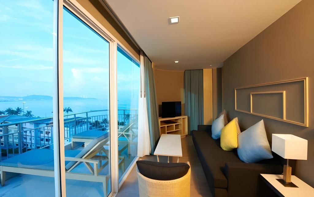 Pattaya Sea View Hotelroomsrooms Image 1313