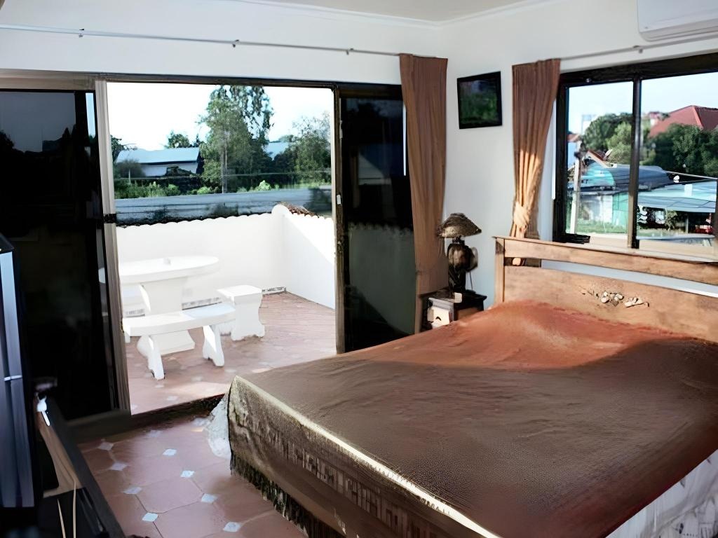 Baan View Borrooms4 Bedroom Pool Villa1