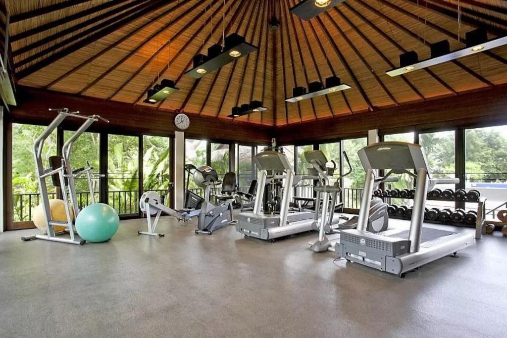 5 Star 9BR Private Luxury Pool Resort W TennisfacilitiesGymfitness13