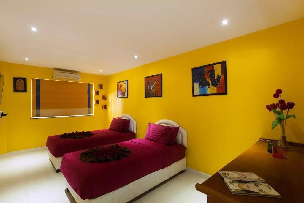 Ultimate 8BR Party Villa W Pool Near Walking StfacilitiesBedroom21