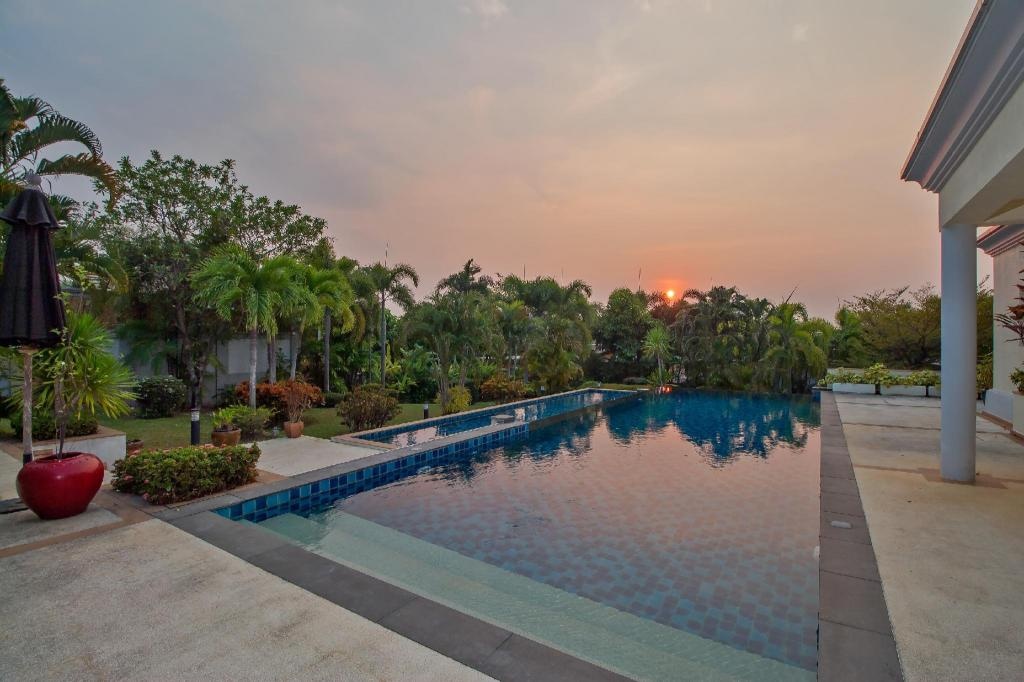 Sunset Villa 4 Bedroom Luxury Pool Villa Pattayafacilitiesfacilities Image 1515