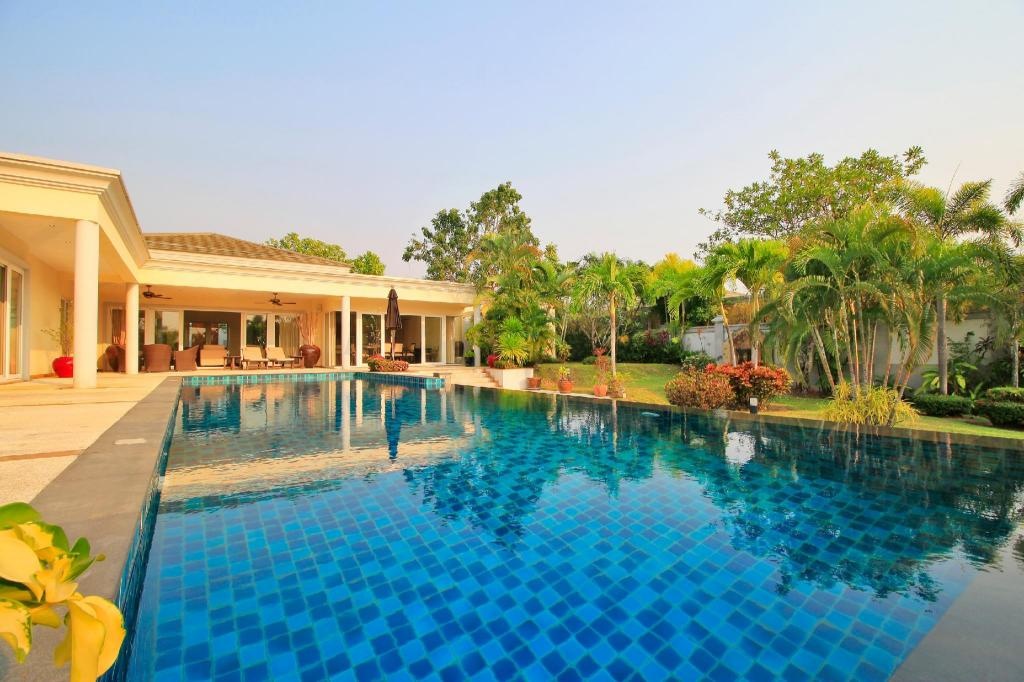 Sunset Villa 4 Bedroom Luxury Pool Villa Pattayafacilitiesfacilities Image 55