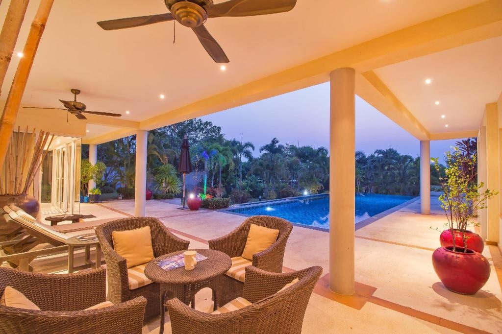 Sunset Villa 4 Bedroom Luxury Pool Villa Pattayafacilitiesfacilities Image 77