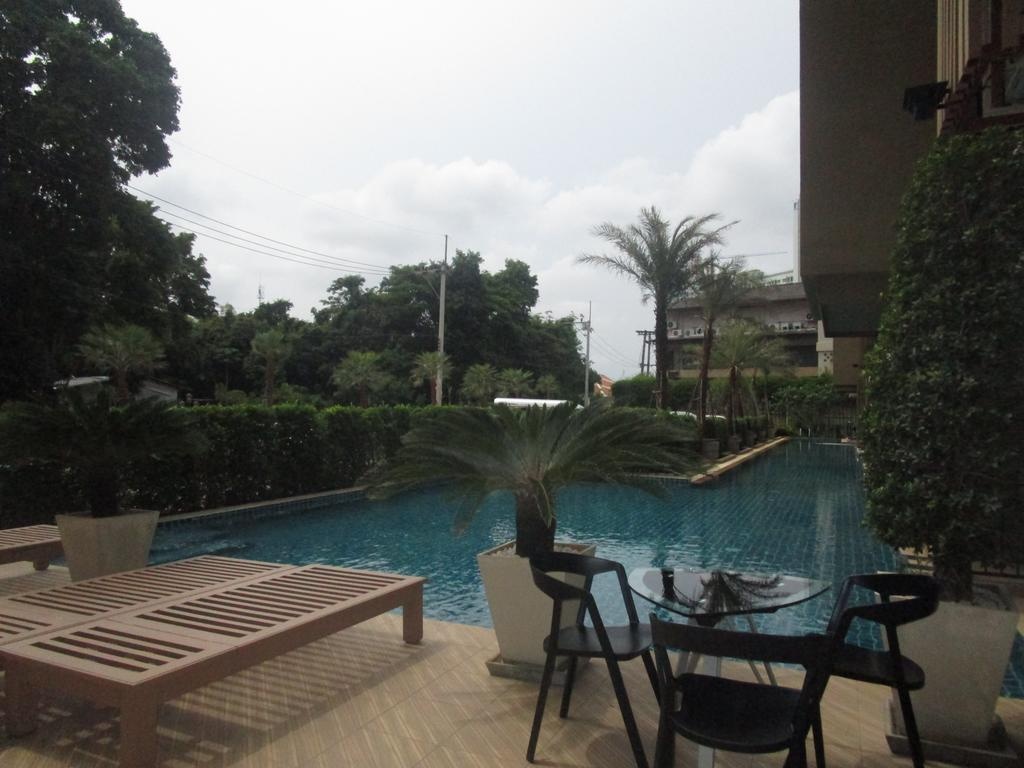 City Garden TropicanafacilitiesSwimming Pool Outdoor7