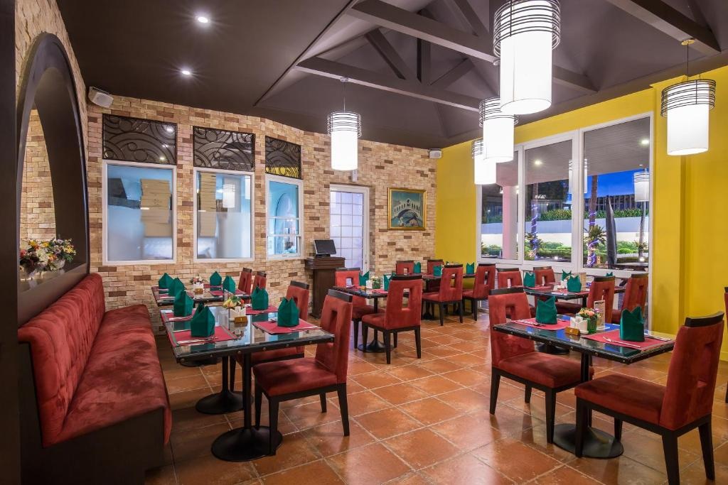 Ambassador City Jomtien Pattaya Ocean WingdiningRestaurant12