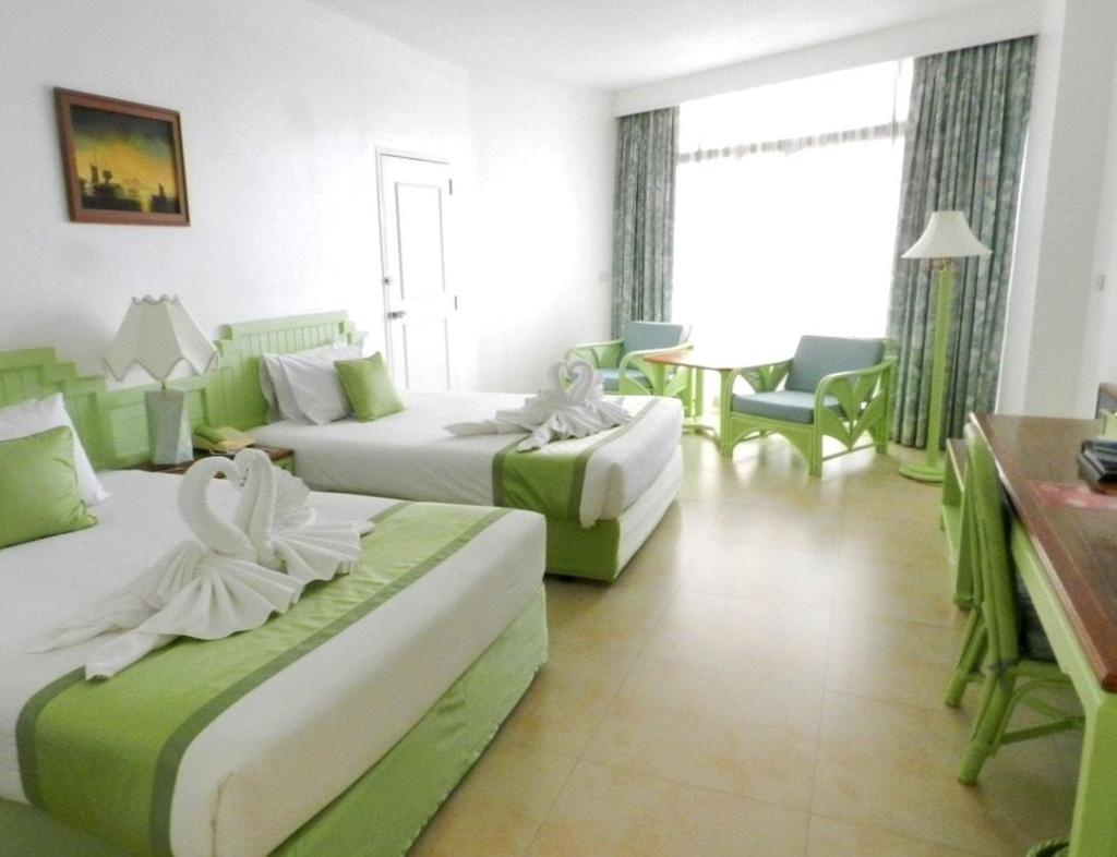 Ambassador City Jomtien Pattaya Ocean Wingroomsrooms Image 1919