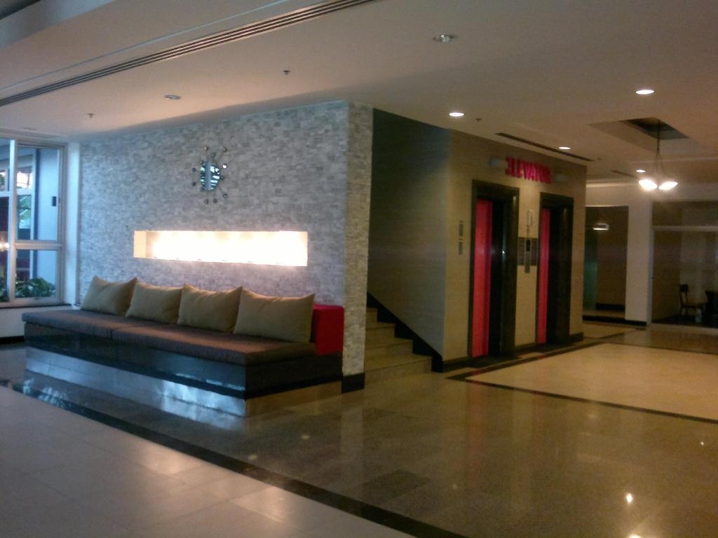 Sunshine Vista HotelpropertyviewsLobby6