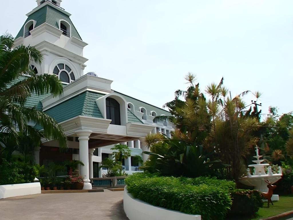 Camelot Hotelpropertyviewspropertyviews Image 11