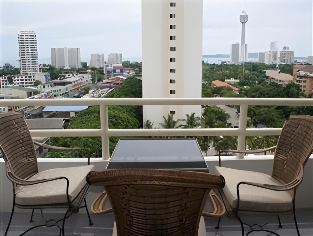 VT 1 Serviced ApartmentsfacilitiesBalconyterrace2