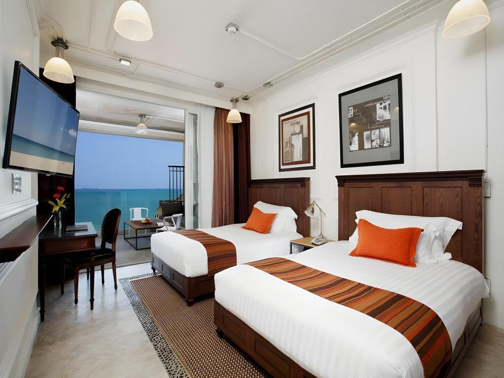 MD Resort PattayaroomsPremium Deluxe Ocean View1