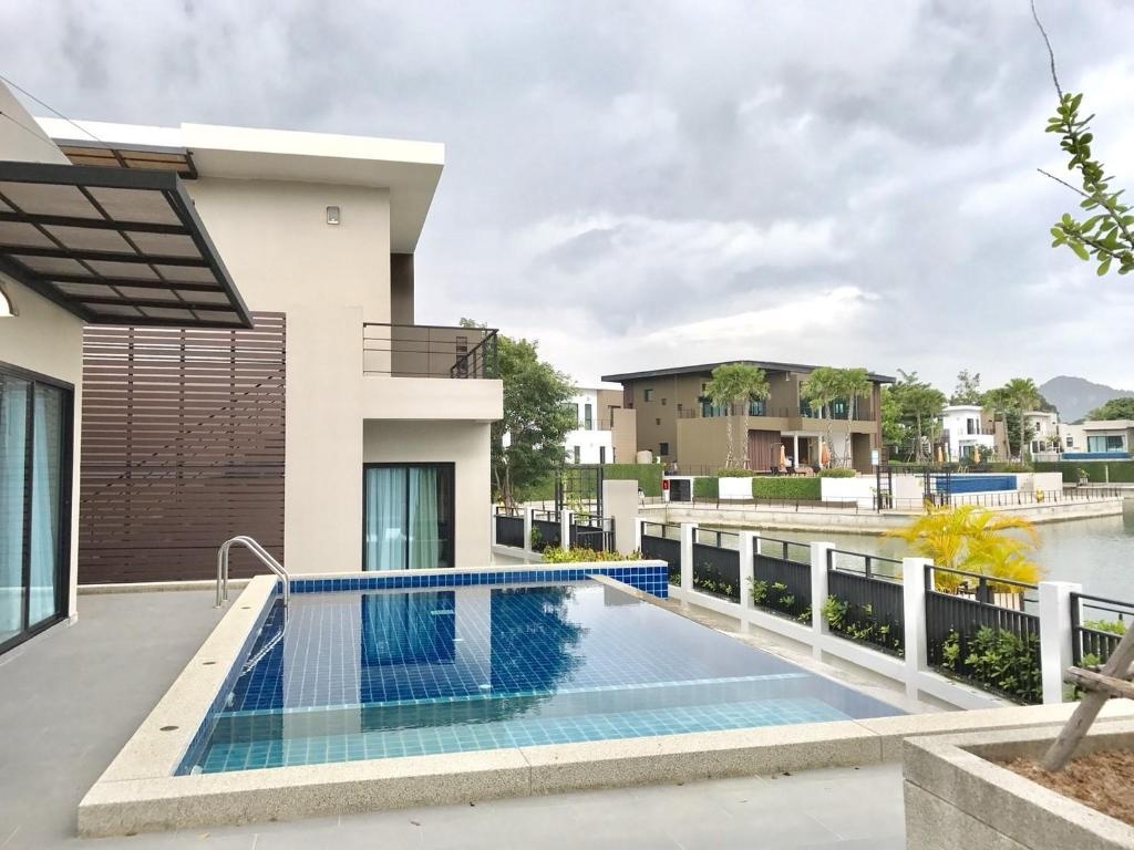 Villa Ozone Pattaya No413Bed4BathPrivate PoolpropertyviewsExterior View2