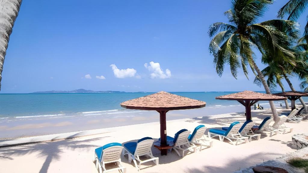 Royal Cliff Beach Terrace PattayafacilitiesBeach26