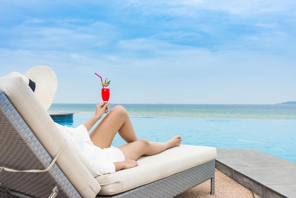 Royal Cliff Beach Terrace PattayafacilitiesFacilities17