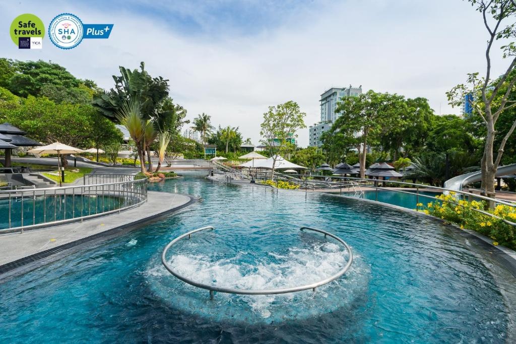 Royal Cliff Beach Terrace PattayafacilitiesFitness Center8