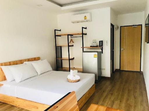 Warm White HousefacilitiesBedroom2